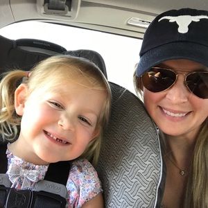 Meet your Posher, Sara